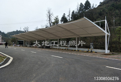 湖南长沙经开区充电站和车棚